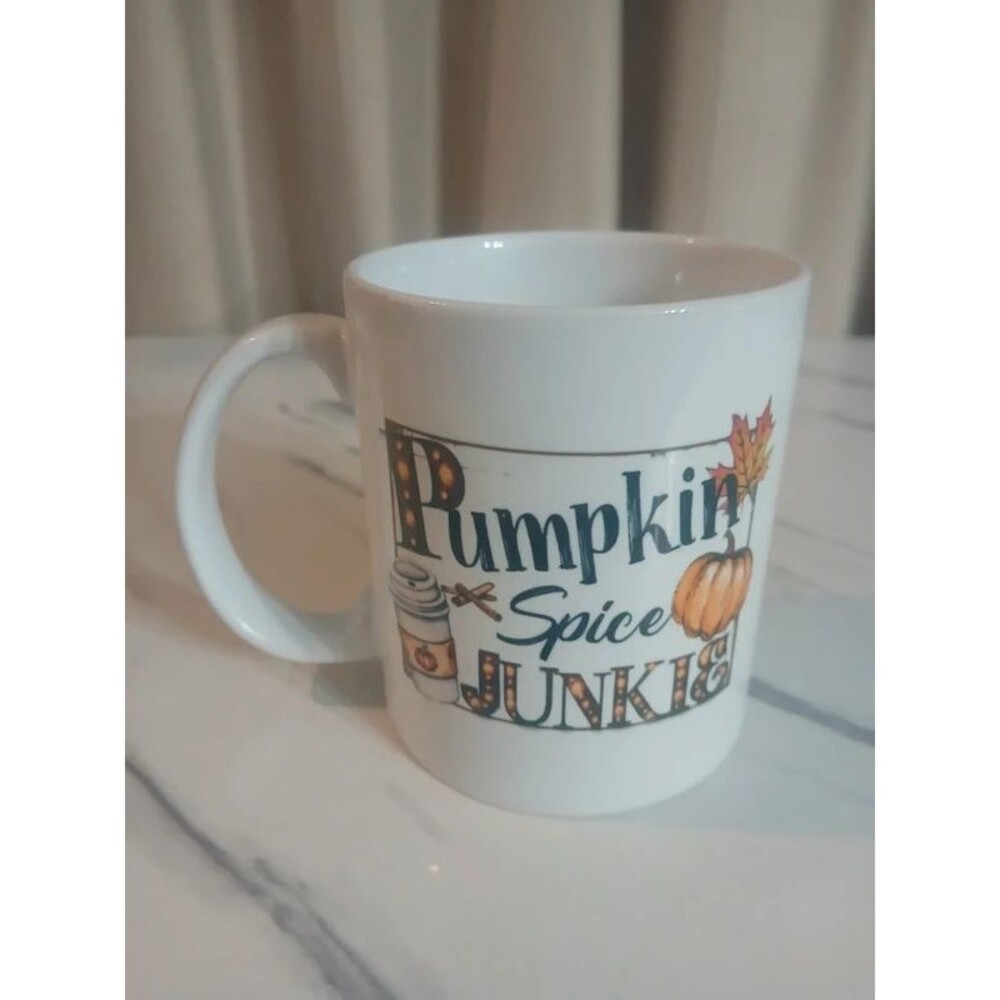 Pumpkin spice junkie coffee mug